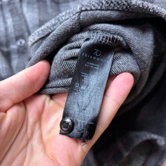 7 Diamonds Shirt Mens Small Gray Generation Soft Flannel Button Up Stretch - Picture 8 of 11